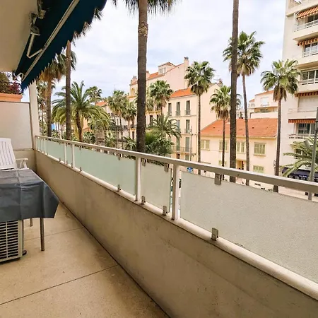Appartement Comfortable 1 Bedroom - Center